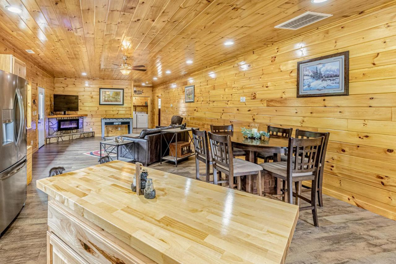 Hilltop Cabin Брайсън Сити Екстериор снимка