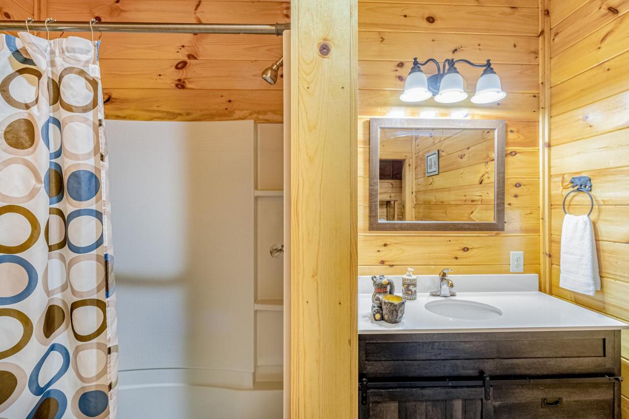 Hilltop Cabin Брайсън Сити Екстериор снимка